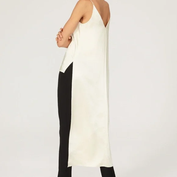 OBANDO COLLECTIVE CREAM HIGH LOW TANK TOP! - Picture 5 of 6